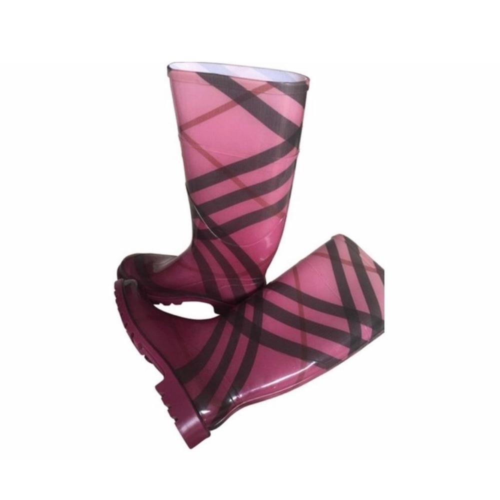 Burberry Ombre Raspberry Rain Boots/Booties